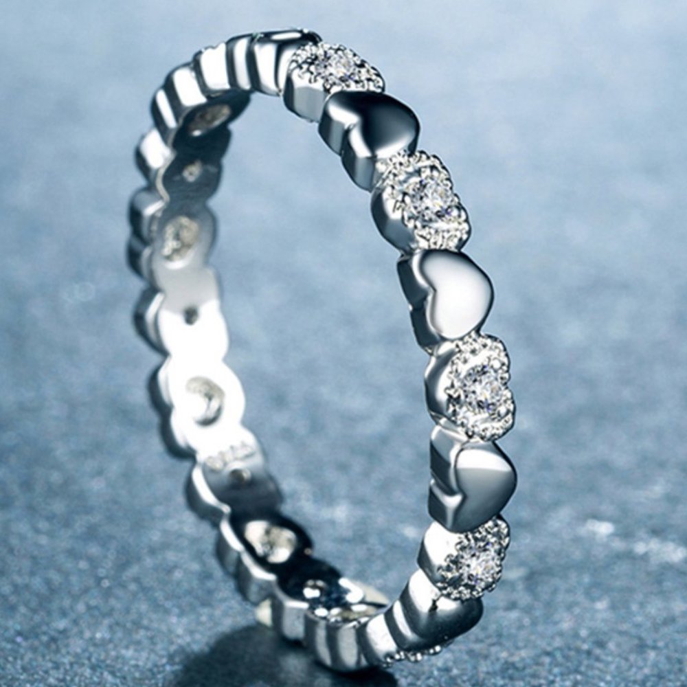 🎁 Dainty Heart Connected Sweet Lovely Silver Ring for Women, VIP136